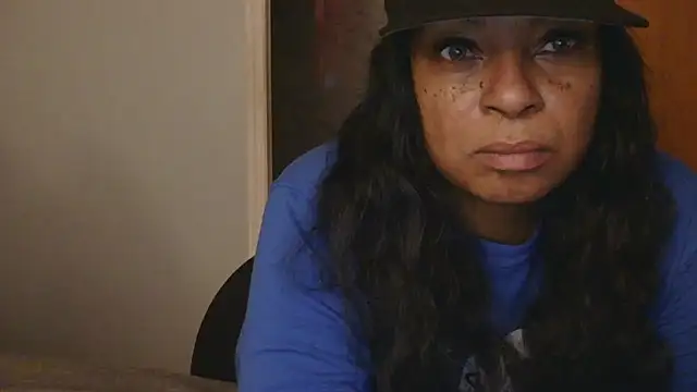 MSweetLindaParks online show from 11.30.25