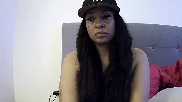 Snapshot of MSweetLindaParks chatting on 06.11.26 MSweetLindaParks online show from 06.11.26