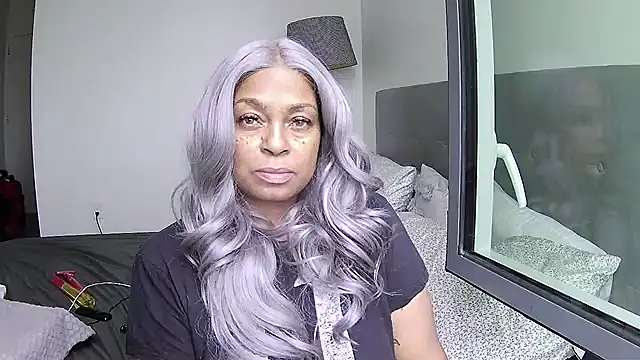 MSweetLindaParks online show from 06.23.26