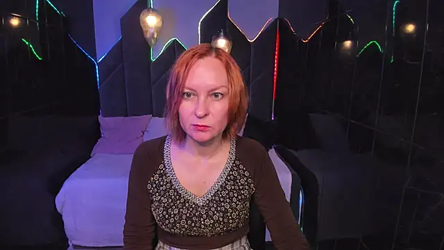 NikaGentle online show from 10.11.25