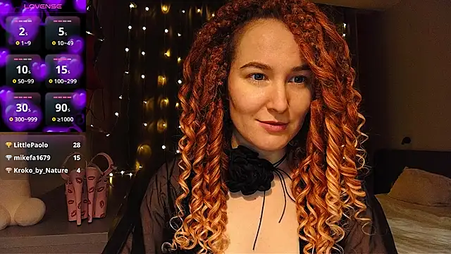 Snapshot of AgnesGraham chatting on 12.17.24 AgnesGraham online show from 12.17.24