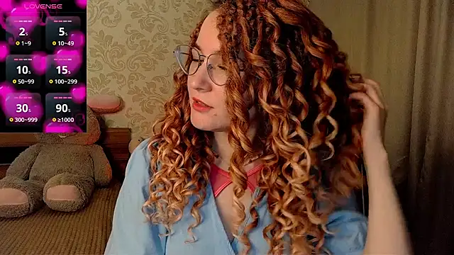 Snapshot of AgnesGraham chatting on 01.10.25 AgnesGraham online show from 01.10.25