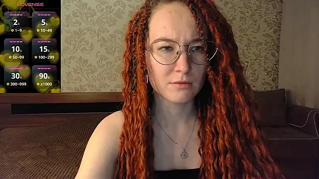 Snapshot of AgnesGraham chatting on 03.16.25 AgnesGraham online show from 03.16.25