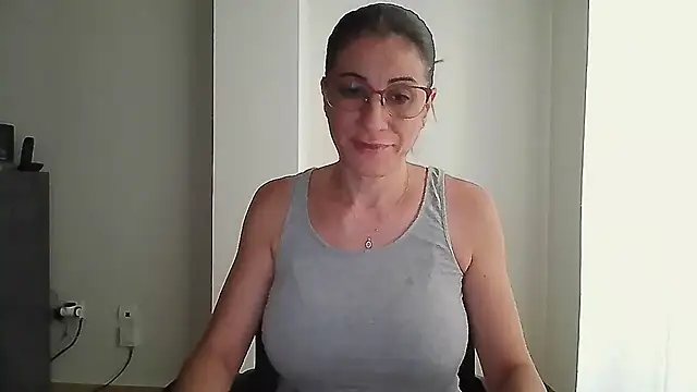 Sanada hot online show from 10.04.25