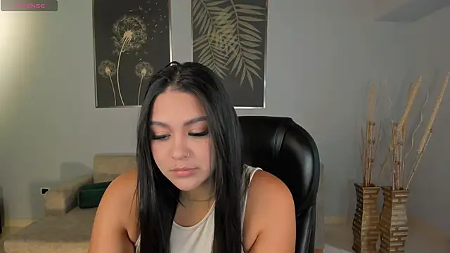 ToriCrossX online show from 01.22.25