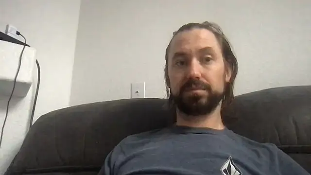 Snapshot of Maxxmuss chatting on 03.06.25 Maxxmuss online show from 03.06.25