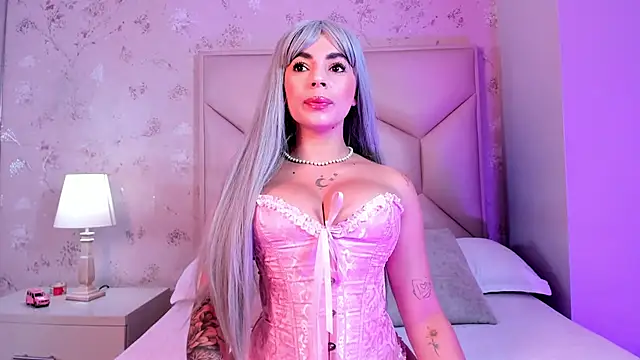 ambar sullivan online show from 10.22.25