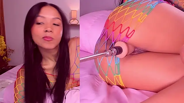 Snapshot of Ellie_Ebony chatting on 01.24.25 Ellie Ebony online show from 01.24.25