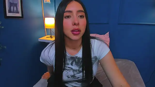 isabella jade online show from 12.30.24