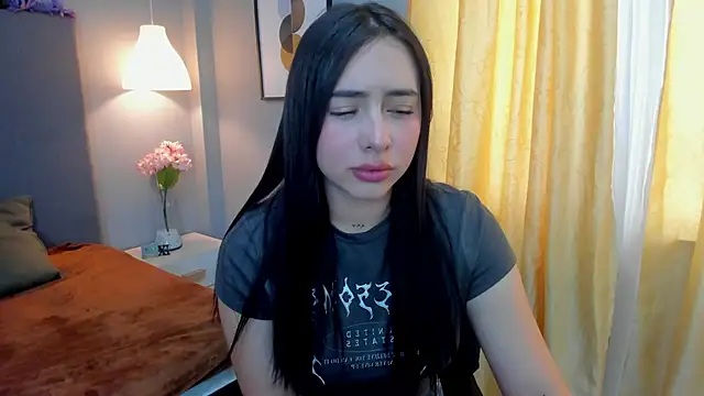 isabella jade online show from 01.15.25