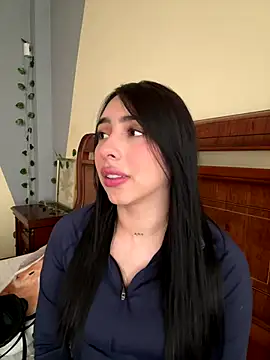 isabella jade online show from 10.15.25