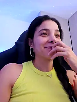 miaeyes online show from 01.11.25