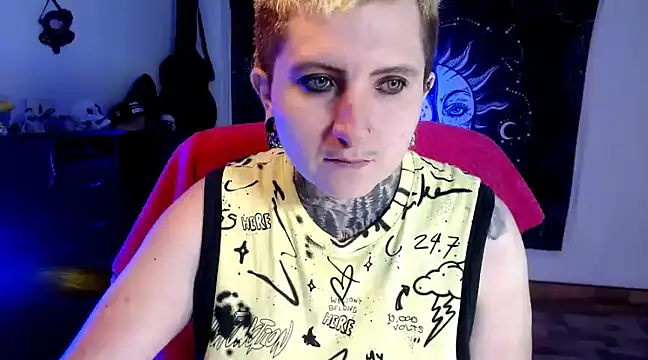 Marieblueeyes online show from 01.14.25