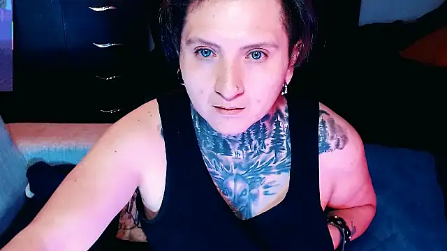 Marieblueeyes online show from 10.07.25