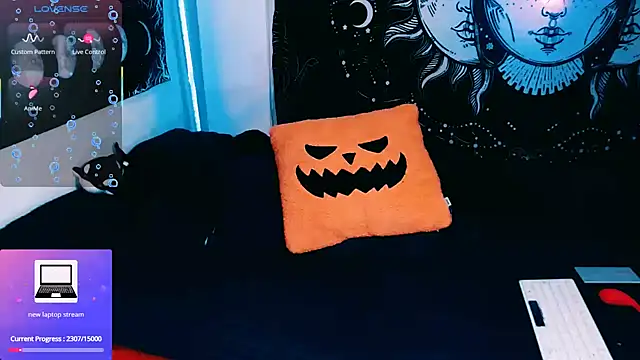 Marieblueeyes online show from 02.24.26