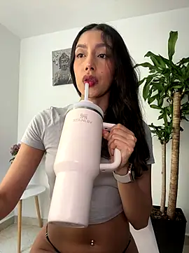 SelenaStone online show from 12.15.25