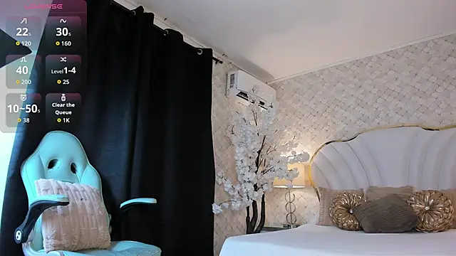 KatalinaMillan online show from 10.21.25