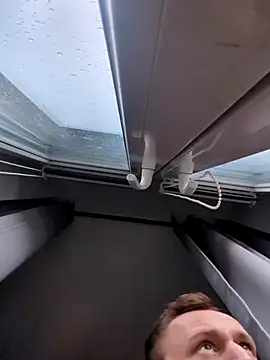 geilehure26 online show from 10.28.25