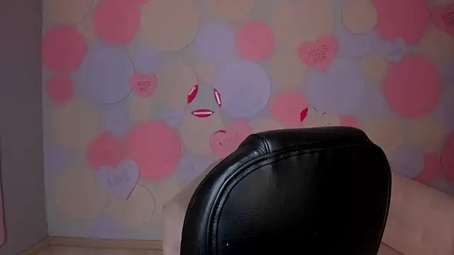 DannaGibbs online show from 12.13.24