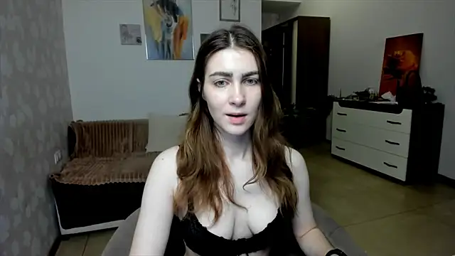 Snapshot of KaraWill chatting on 07.16.26 KaraWill online show from 07.16.26