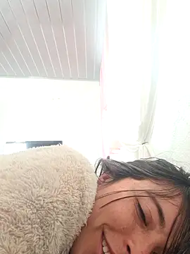 Snapshot of Alexandrasaenz chatting on 10.23.25 Alexandrasaenz online show from 10.23.25