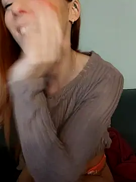 clara-francaise online show from 09.25.25