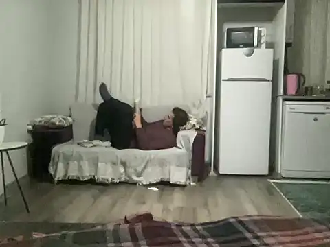 Snapshot of ALPHANDRE chatting on 10.09.25 ALPHANDRE online show from 10.09.25