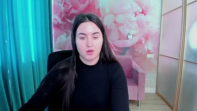 Snapshot of Roxie_Bradley chatting on 01.09.25 Roxie Bradley online show from 01.09.25