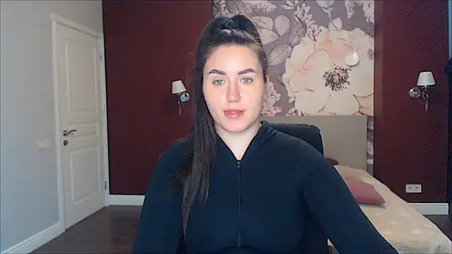 Snapshot of Roxie_Bradley chatting on 01.17.25 Roxie Bradley online show from 01.17.25