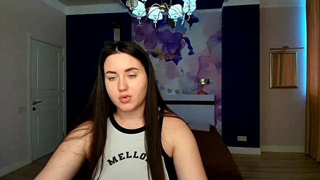 Snapshot of Roxie_Bradley chatting on 01.23.25 Roxie Bradley online show from 01.23.25
