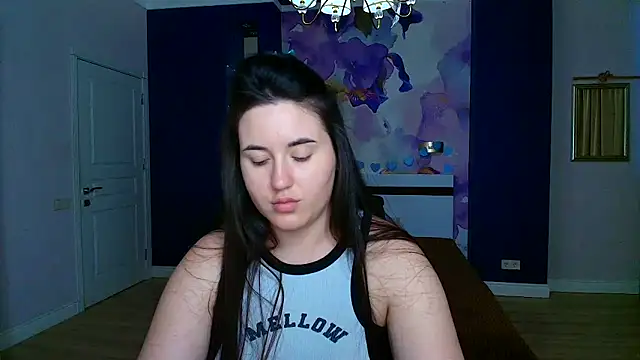 Snapshot of Roxie_Bradley chatting on 03.14.25 Roxie Bradley online show from 03.14.25