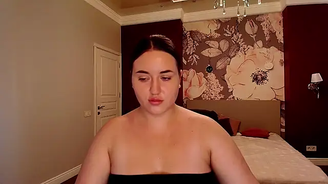 Roxie Bradley online show from 09.24.25