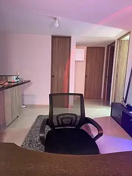 Snapshot of Im_sophiie chatting on 10.03.25 Im sophiie online show from 10.03.25