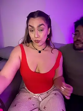 Im sophiie online show from 05.19.26
