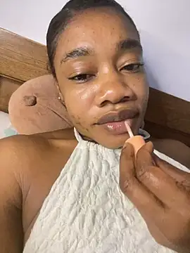  yisela  online show from 04.01.26