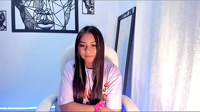 Ciara8 online show from 12.29.24