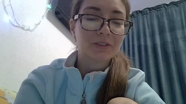 Snapshot of Ashleyspice chatting on 12.25.24 Ashleyspice online show from 12.25.24