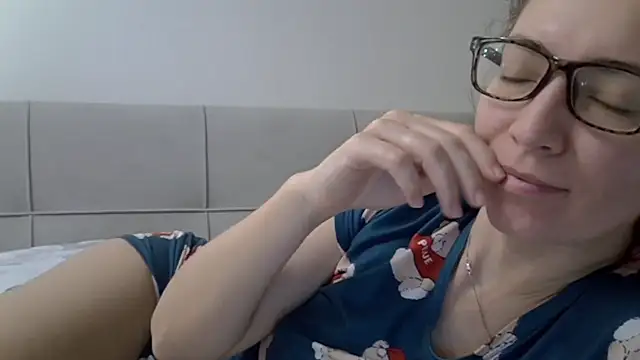 Snapshot of Ashleyspice chatting on 01.07.25 Ashleyspice online show from 01.07.25