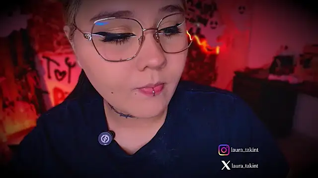 Laura takint online show from 10.03.25