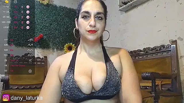 Bellydancerhot online show from 01.11.25