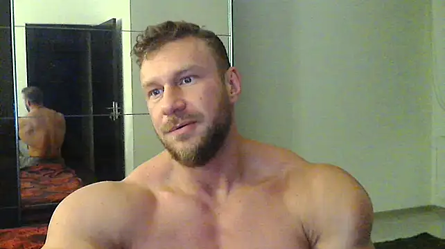 Snapshot of muscularkevin chatting on 12.02.24 muscularkevin online show from 12.02.24