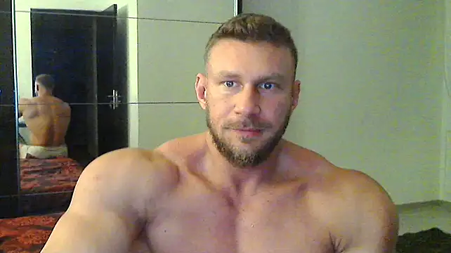 Snapshot of muscularkevin chatting on 12.09.24 muscularkevin online show from 12.09.24