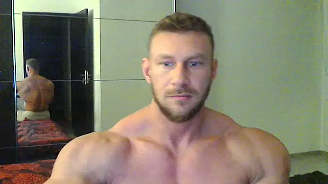 Snapshot of muscularkevin chatting on 12.12.24 muscularkevin online show from 12.12.24