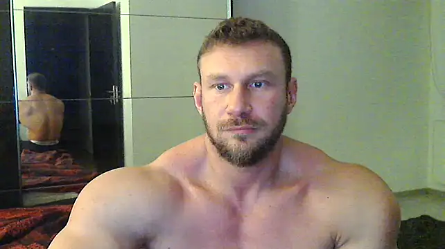 Snapshot of muscularkevin chatting on 12.26.24 muscularkevin online show from 12.26.24