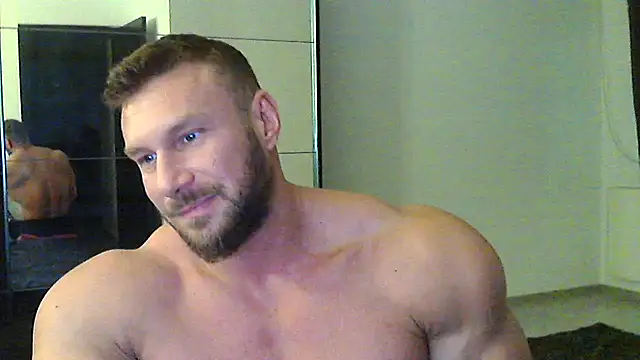 Snapshot of muscularkevin chatting on 02.15.25 muscularkevin online show from 02.15.25