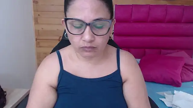 Katha Marck online show from 12.24.24