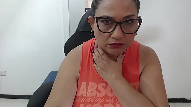 Katha Marck online show from 04.08.26