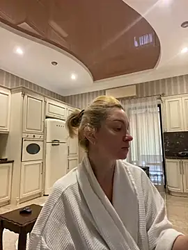 Amazoniiaa online show from 01.29.25