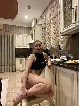 Amazoniiaa online show from 03.05.25