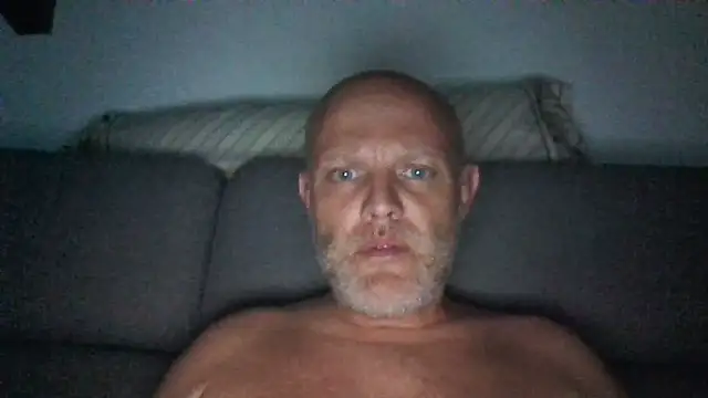 davigochi77bcn online show from 10.25.25